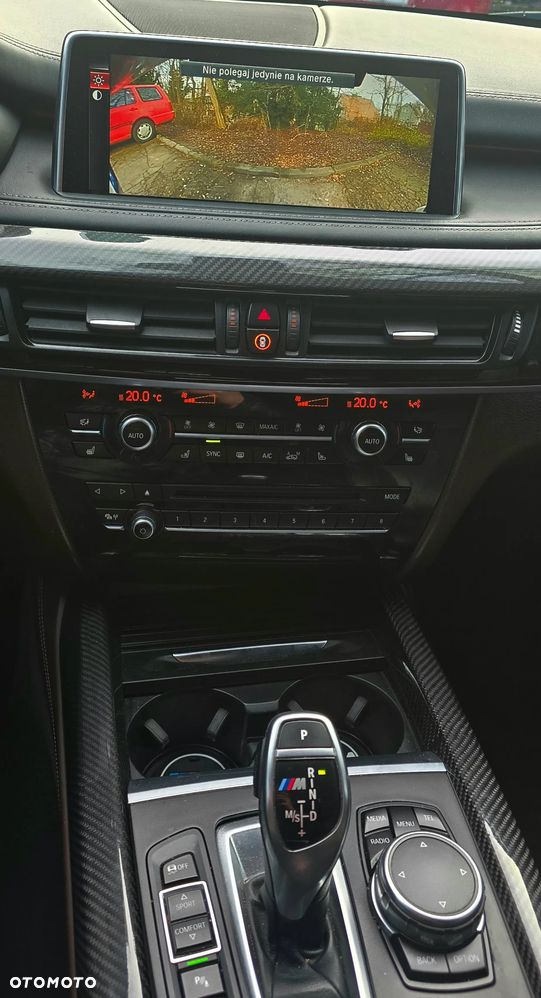 BMW X5 M M50d - 27