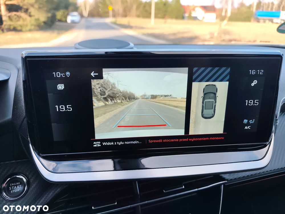 Peugeot 2008 1.5 BlueHDi GT S&S - 26