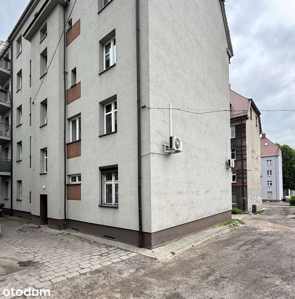 Niskie opłaty! Duża kuchnia! Mieszkanie z potencjałem. Bytom Centrum
