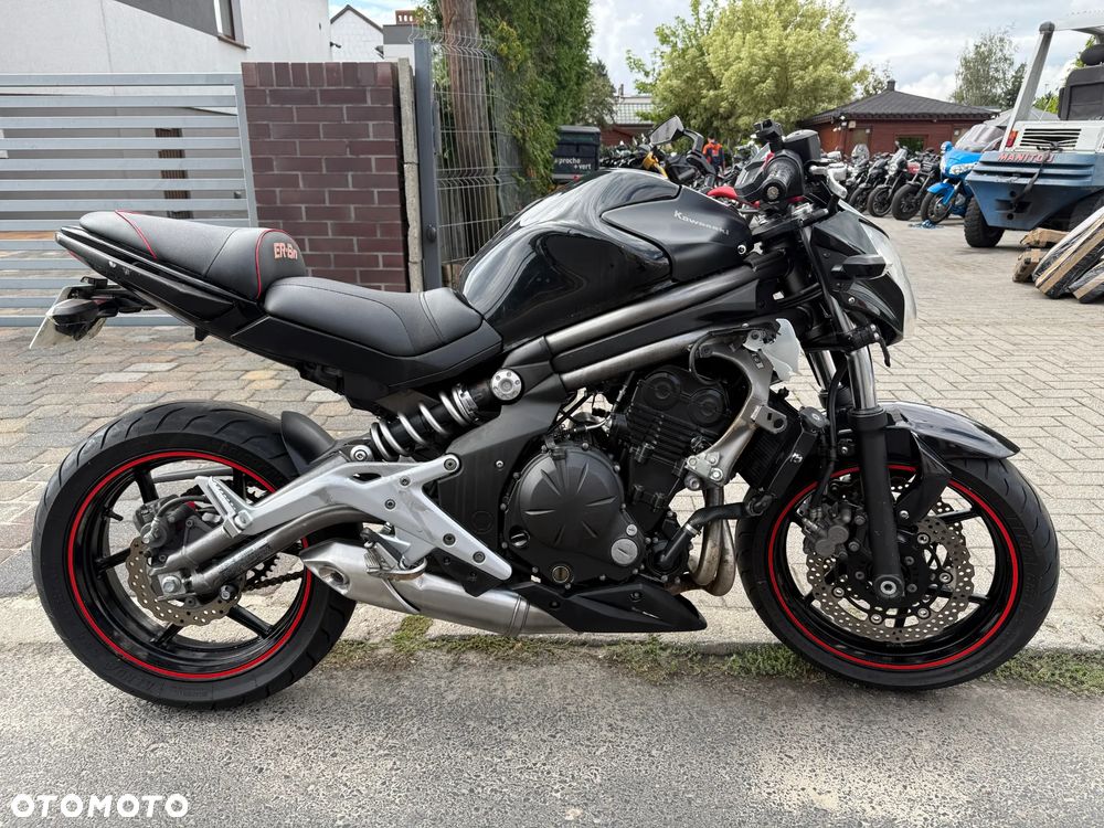 Kawasaki ER - 4