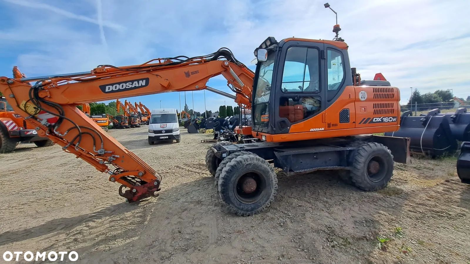Doosan DX160W-3 - 1