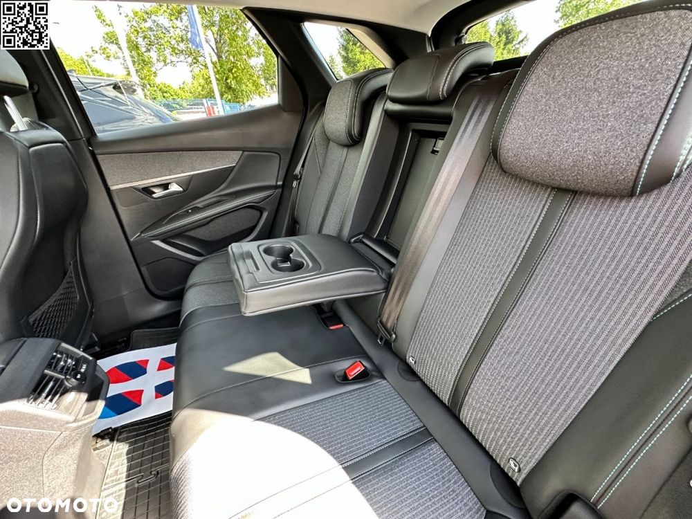 Peugeot 3008 BlueHDi 130 Stop & Start EAT8 Allure - 21