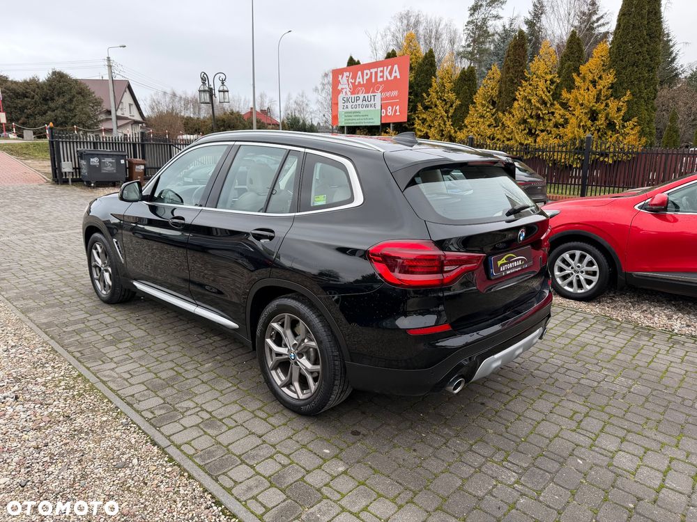 BMW X3 xDrive20d Luxury Line sport - 30