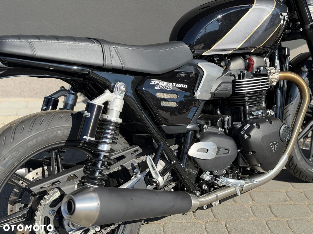 Triumph Speed Twin - 8