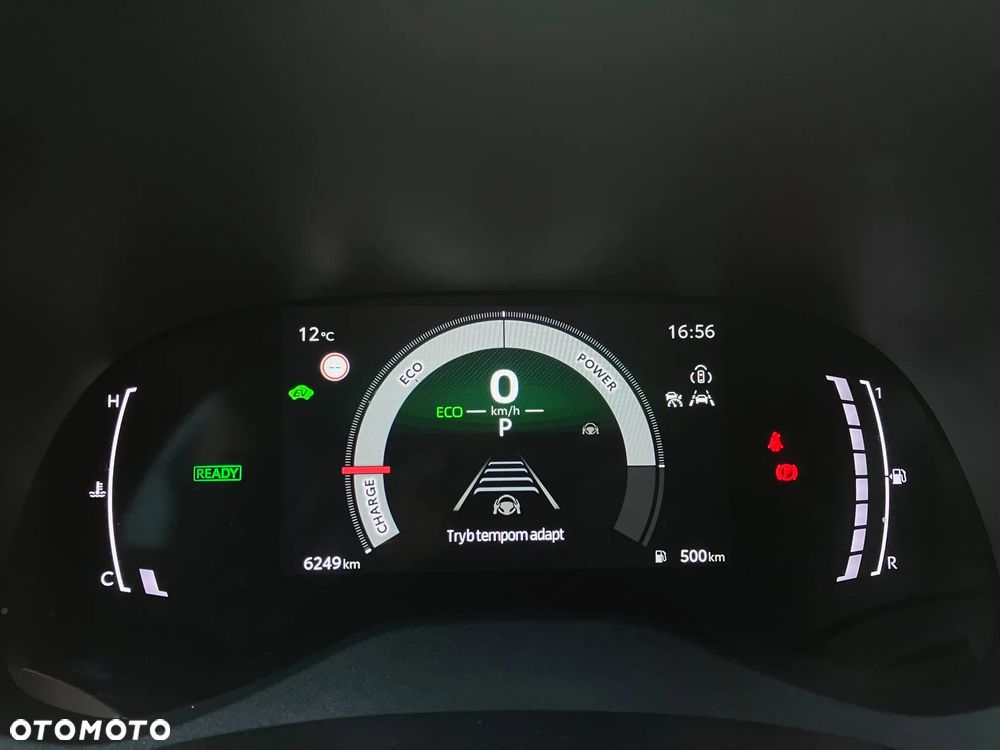 Toyota Yaris Hybrid 1.5 Style - 22