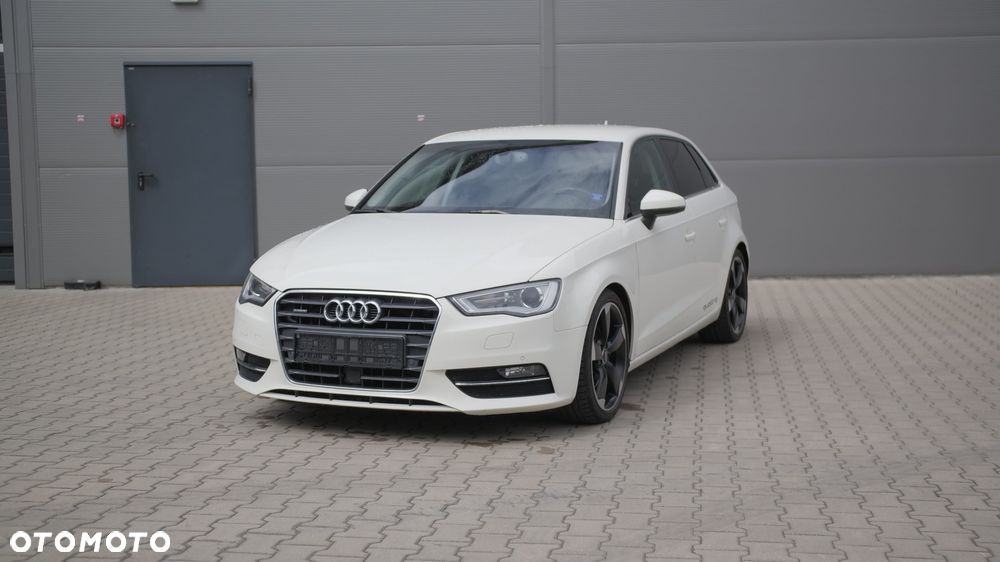 Audi A3 Sportback 2.0 TDI clean diesel Quattro Ambition S tronic - 2