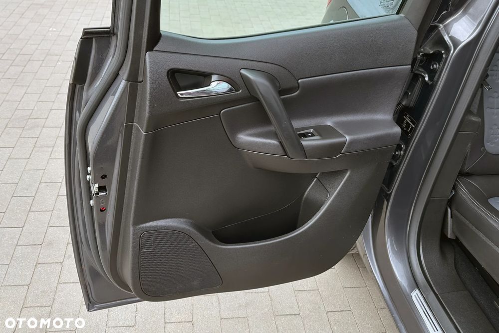 Opel Meriva 1.4 T Enjoy - 32