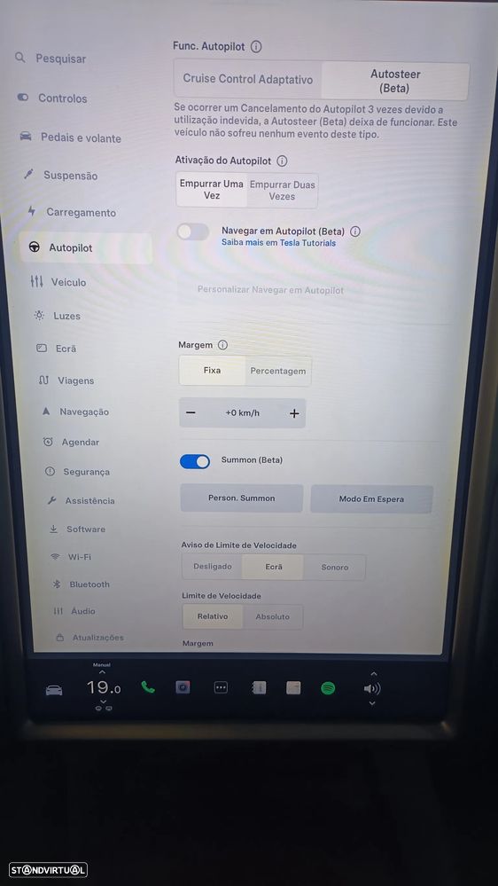 Tesla Model S - 24