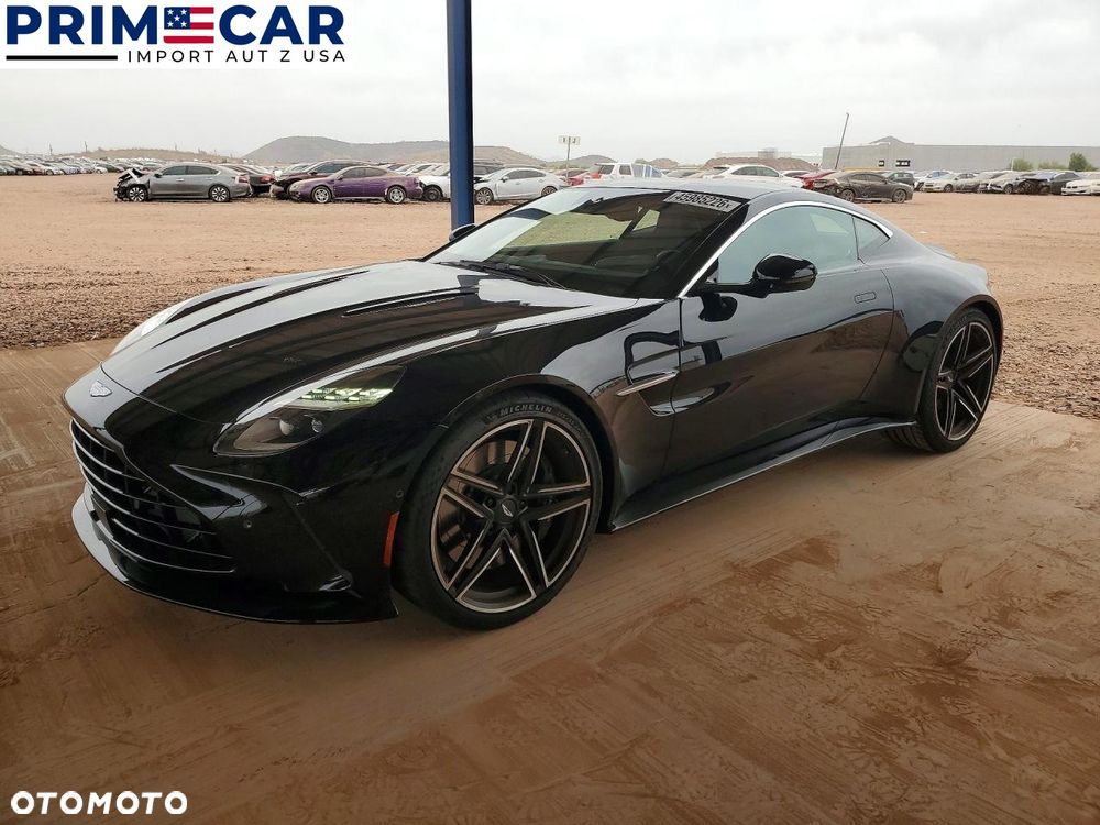 Aston Martin Vantage - 1