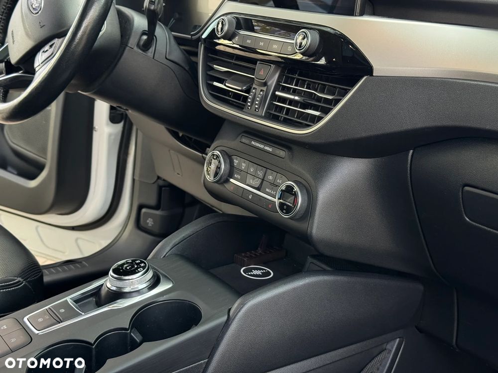 Ford Escape - 23
