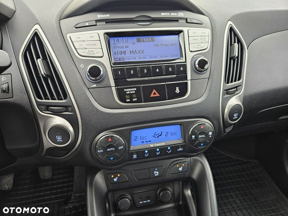 Hyundai ix35 2.0 Premium 2WD - 38