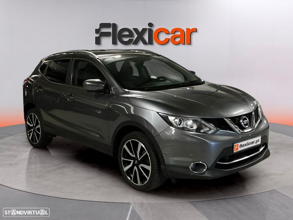 Nissan Qashqai 1.6 dCi Tekna Premium - 1