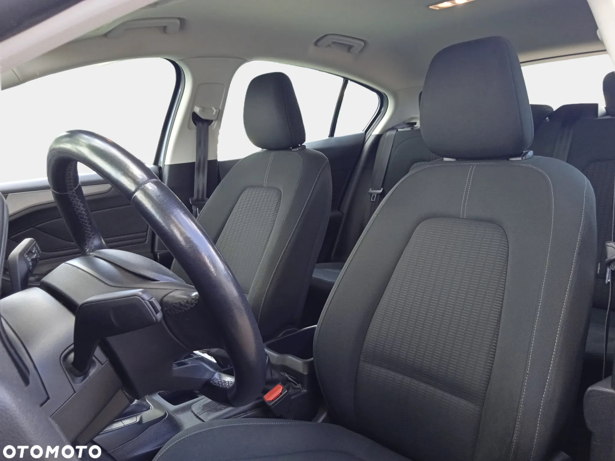Ford Focus 1.5 EcoBlue Trend - 26