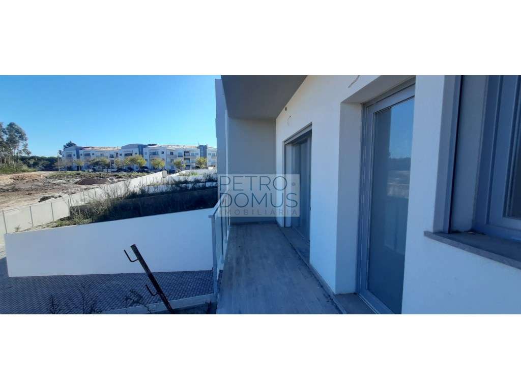 MORADIA T4+SÓTÃO AMPLO COM 50 m2 - CASAL DOS MATOS - Grande imagem: 5/18