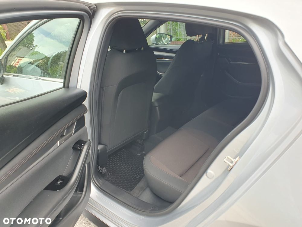 Mazda 3 SKYACTIV-G 2.0 M-Hybrid - 15