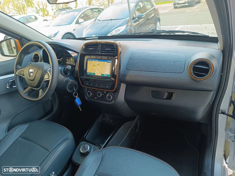 Dacia Spring Comfort Plus - 18