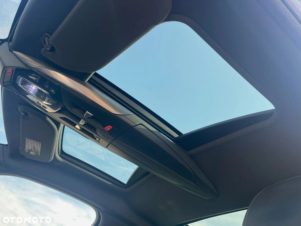 Citroën DS5 e-HDi 110 EGS6 Chic - 26