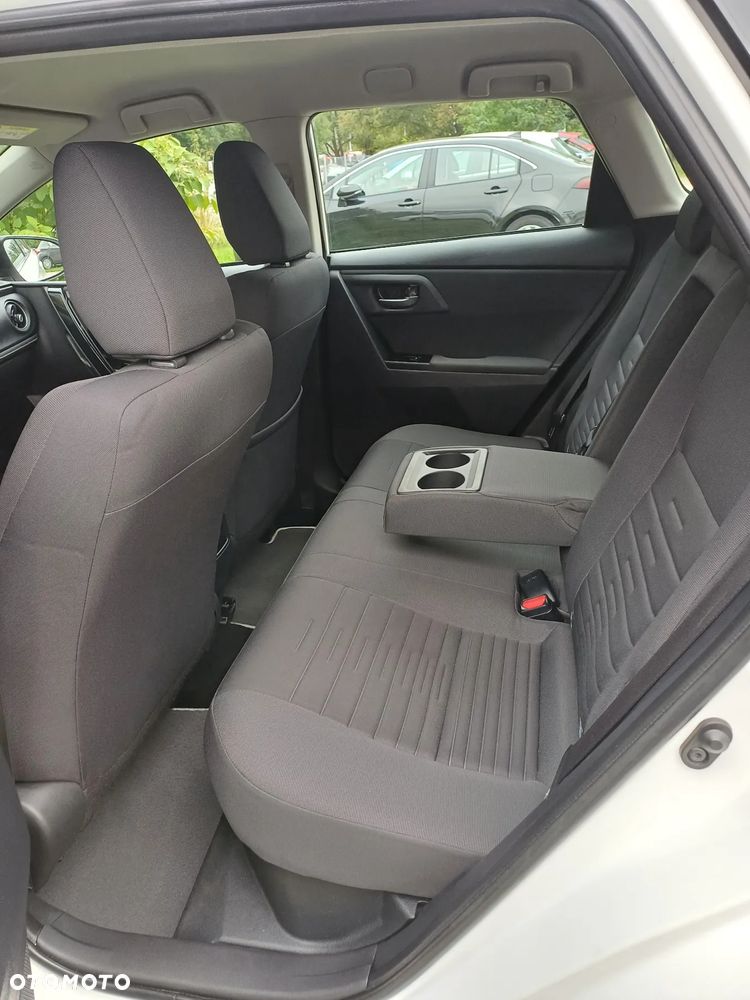 Toyota Auris Hybrid 135 Premium - 29