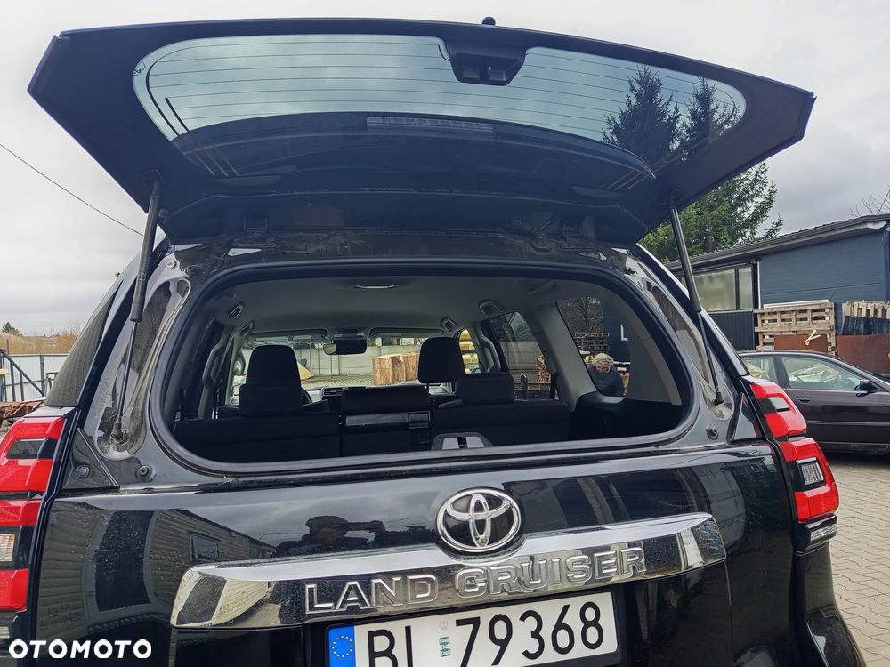Toyota Land Cruiser LC 2.8 D-4D Invincible - 12
