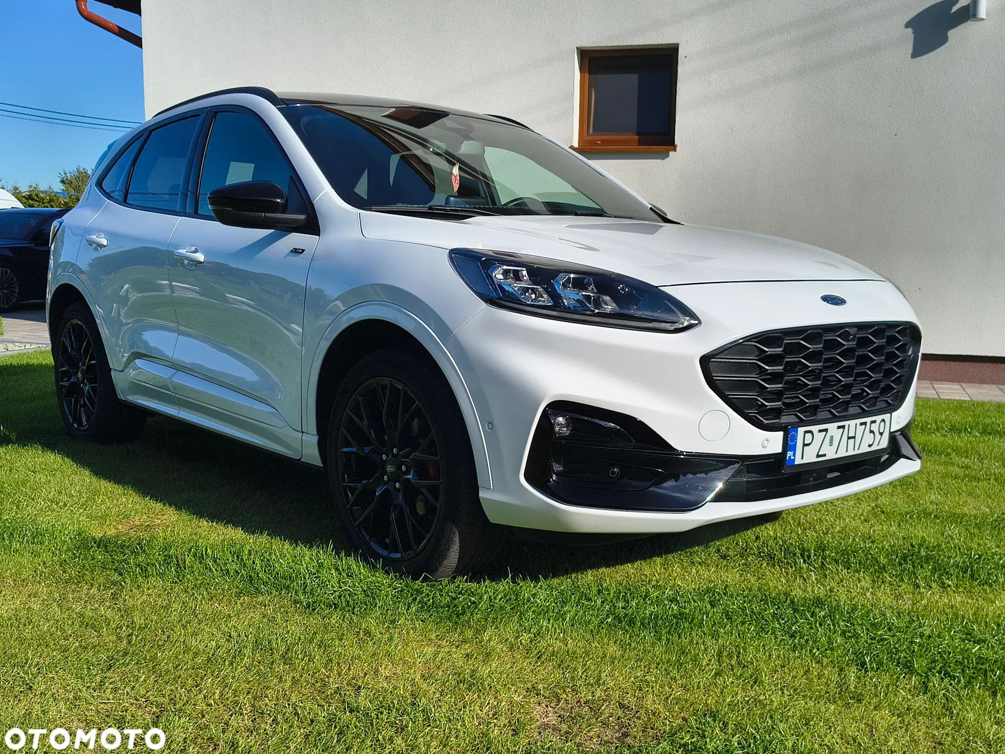 Ford Kuga 2.5 Duratec PHEV ST-LINE X - 3