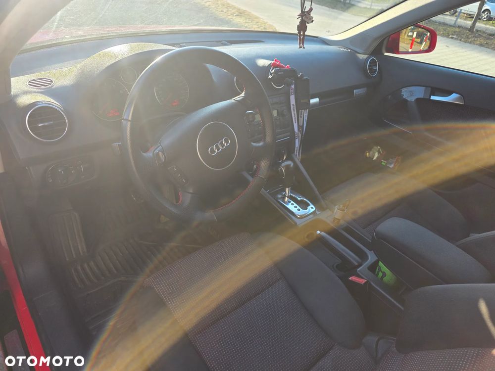 Audi A3 3-drzwiowe 3.2 quattro (DSG) S tronic Ambition - 5