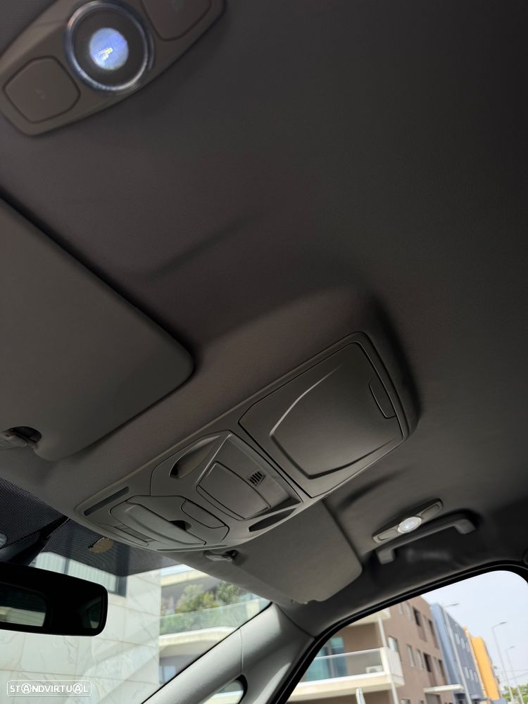 Ford S-Max 2.0 TDCi Titanium 7L - 14