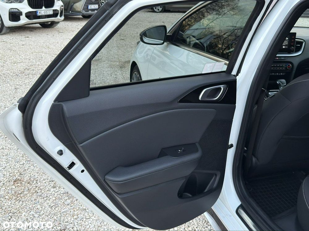 Kia ProCeed 1.4 T-GDI GT Line DCT - 17