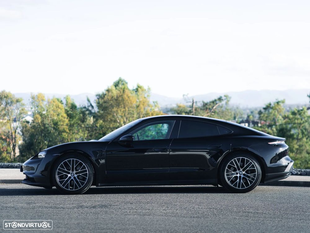 Porsche Taycan - 2