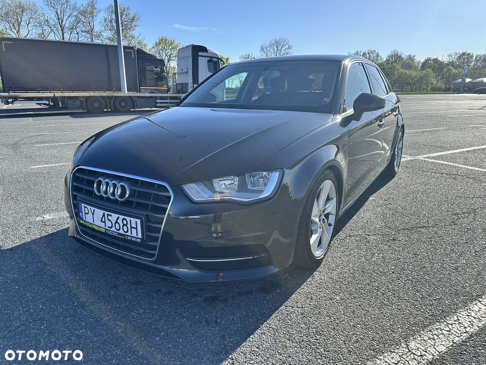 Audi A3 Sportback 1.6 TDI Attraction