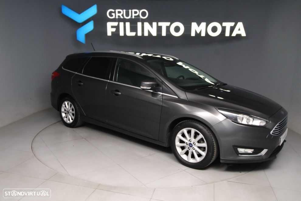 Ford Focus 1.0 SCTi Titanium - 8