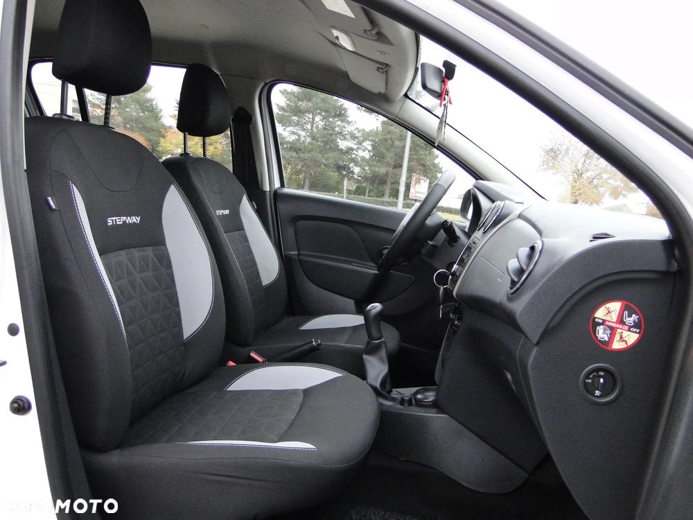 Dacia Sandero Stepway TCe 90 Prestige - 23