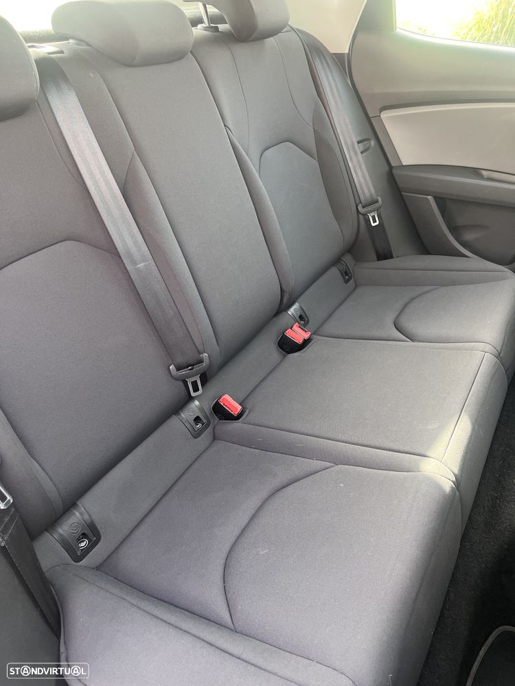 SEAT Leon 1.6 TDI Copa - 25