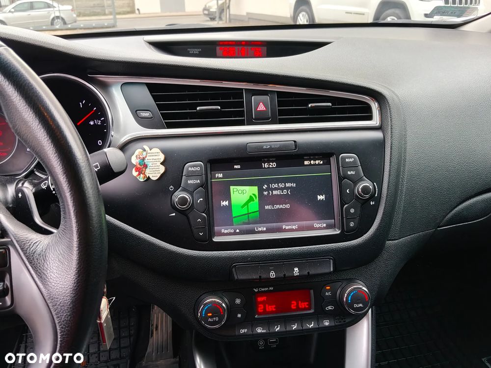 Kia Ceed 1.6 CRDi M DCT - 9