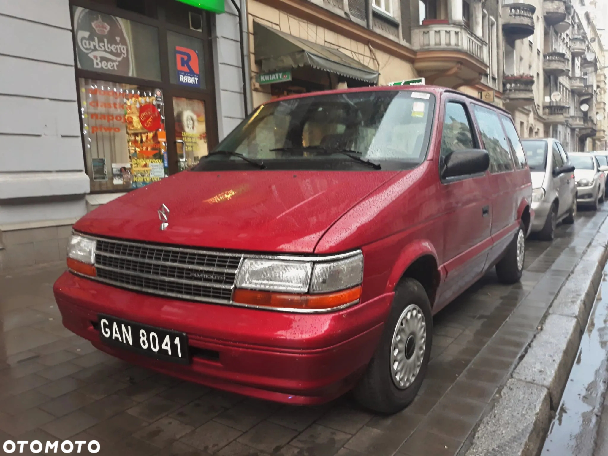 Plymouth Voyager - 39