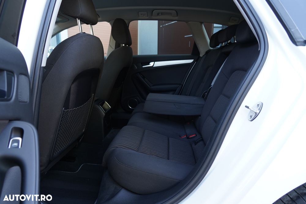 Audi A4 Avant 2.0 TDI S tronic quattro sport - 24
