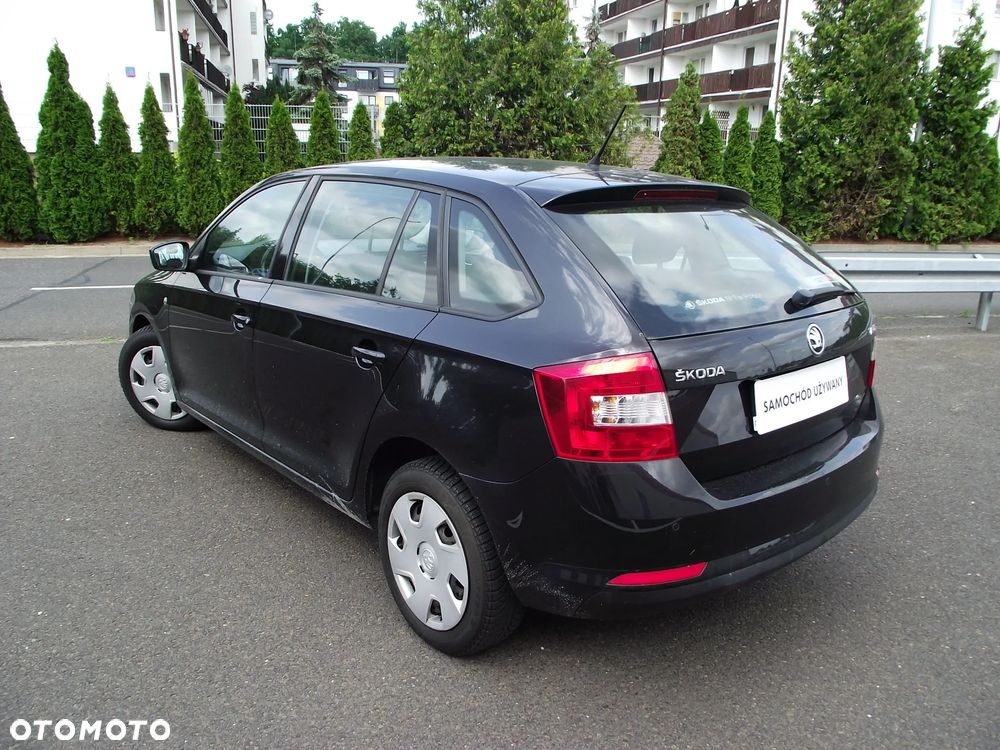 Skoda RAPID 1.2 TSI Ambition - 10