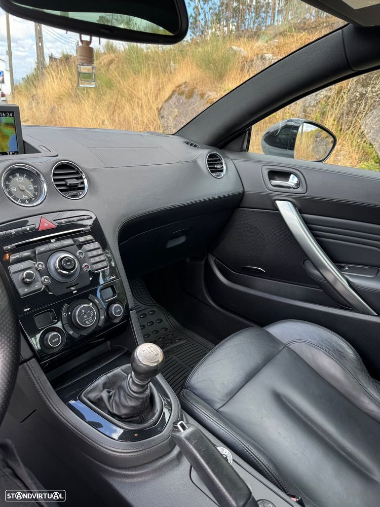 Peugeot RCZ 1.6 200 THP - 12