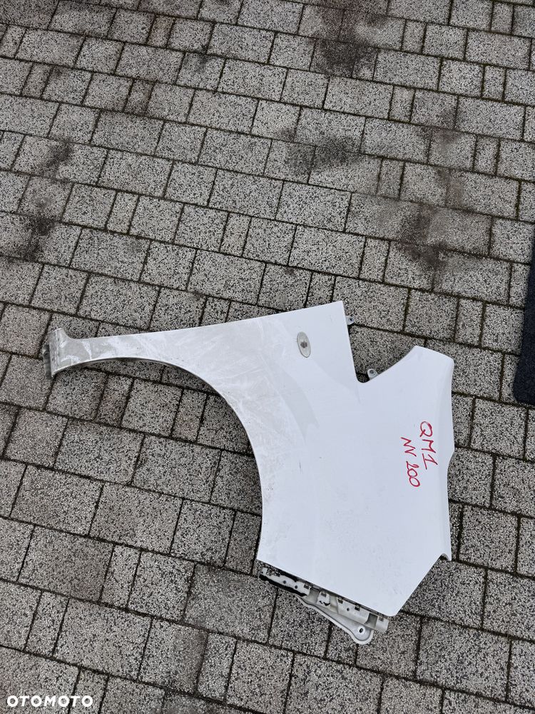 NISSAN NV200 QM1 BLOTNIK PRZOD PRAWY LEWY - 1