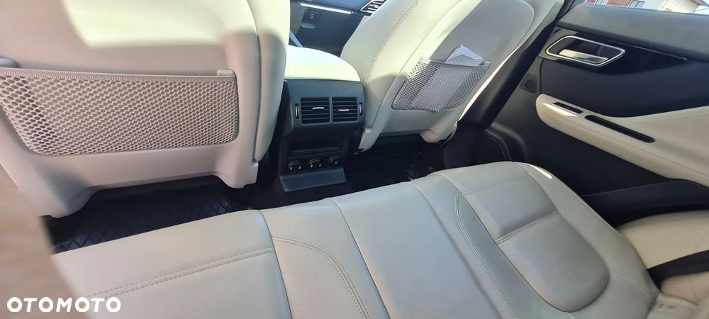 Jaguar F-Pace 20d Pure - 22