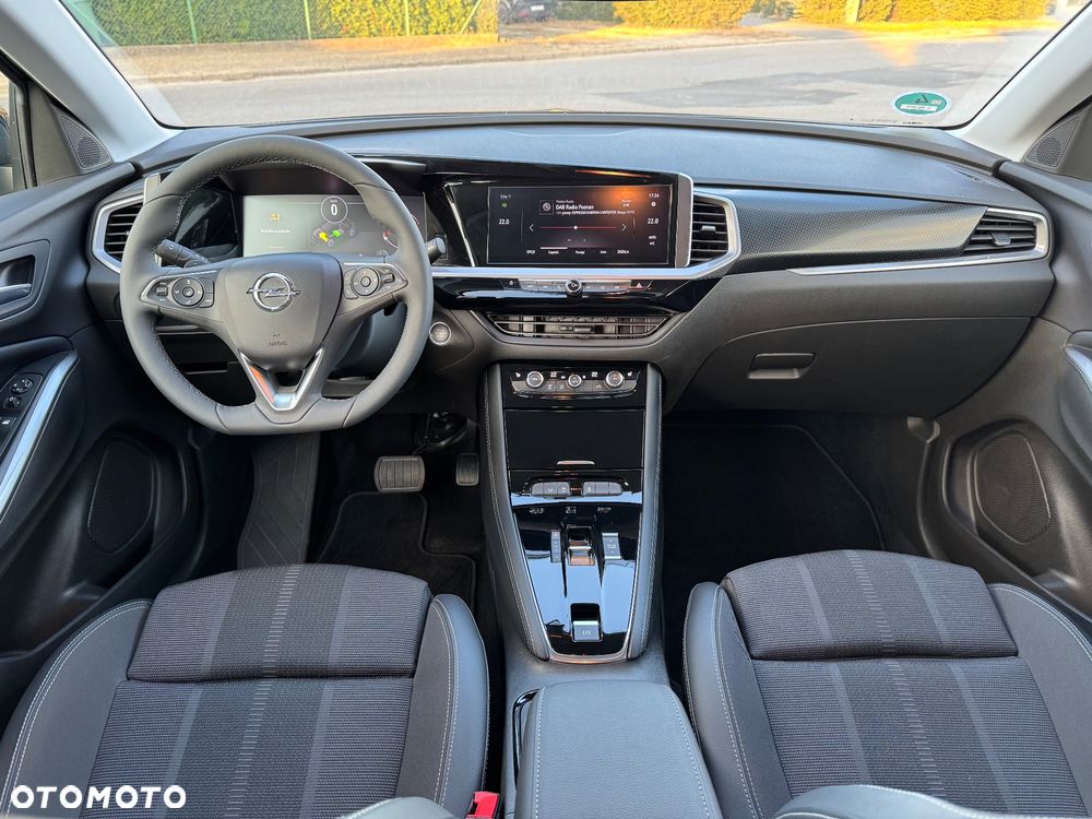 Opel Grandland 1.2 T mHEV GS Advanced S&S eDTC6 - 24