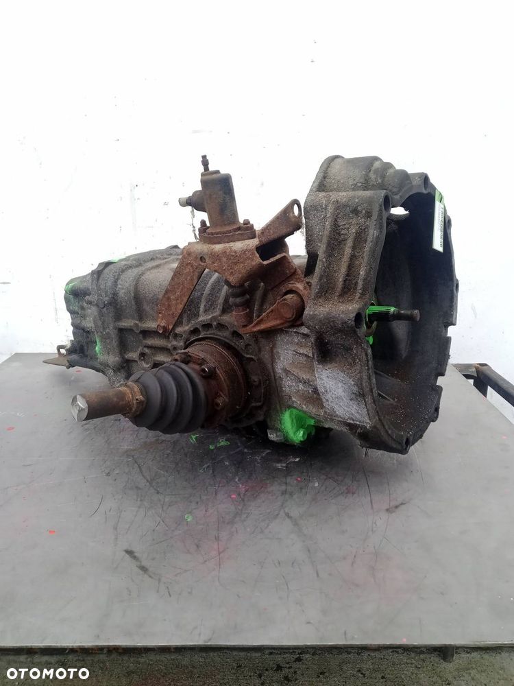 SKRZYNIA BIEGÓW 091301103 091 VOLKSWAGEN T3 - 2