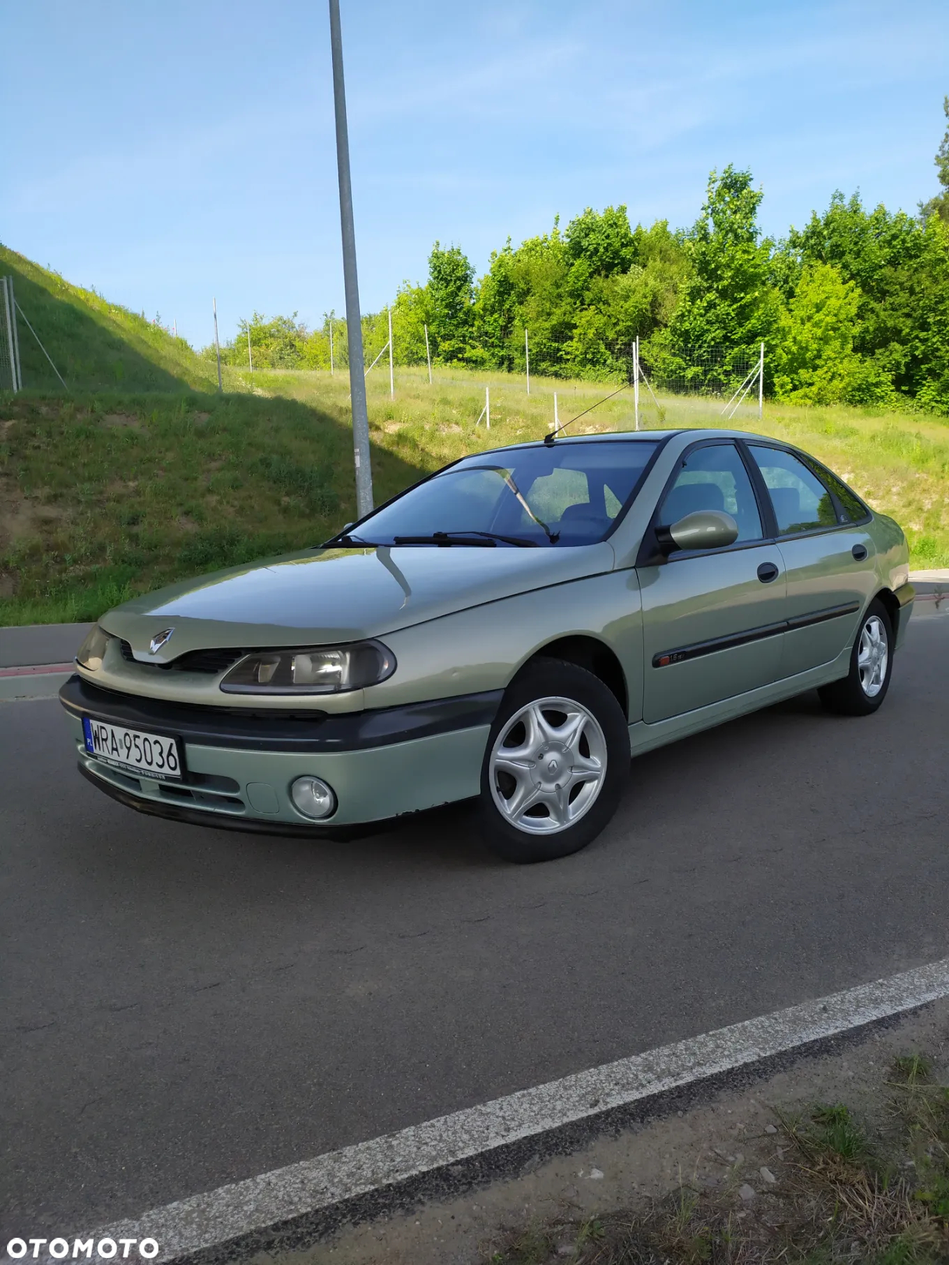 Renault Laguna 1.6 Concorde - 7