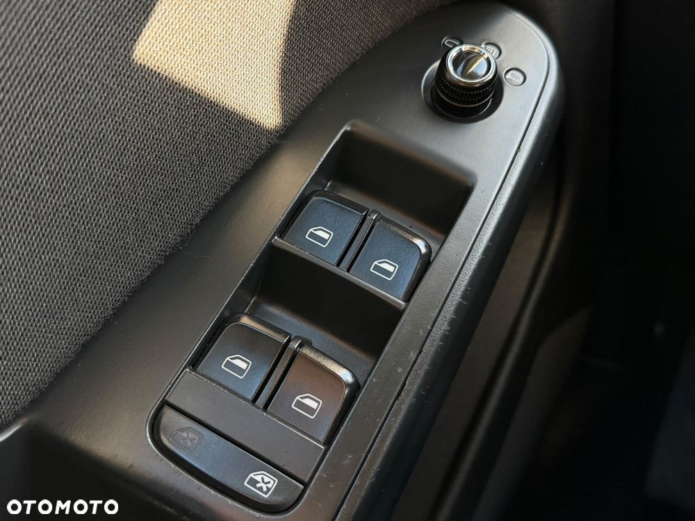 Audi A4 Avant - 27