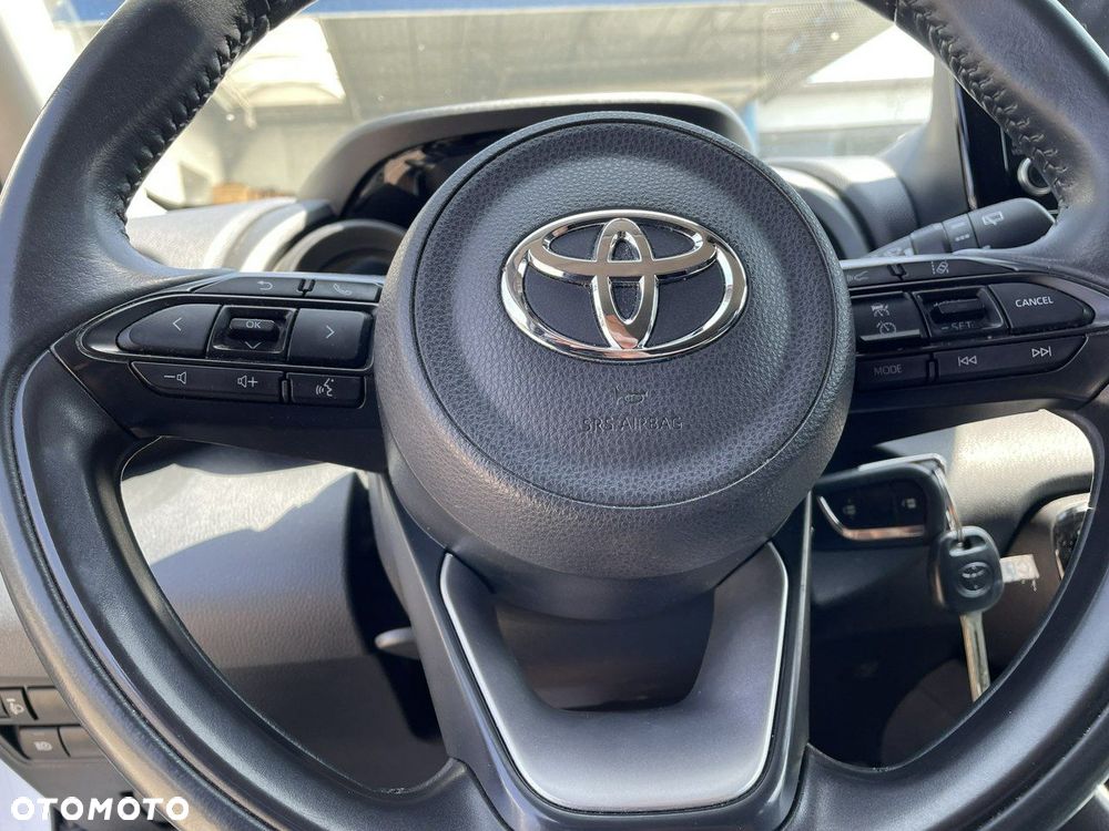 Toyota Yaris - 19