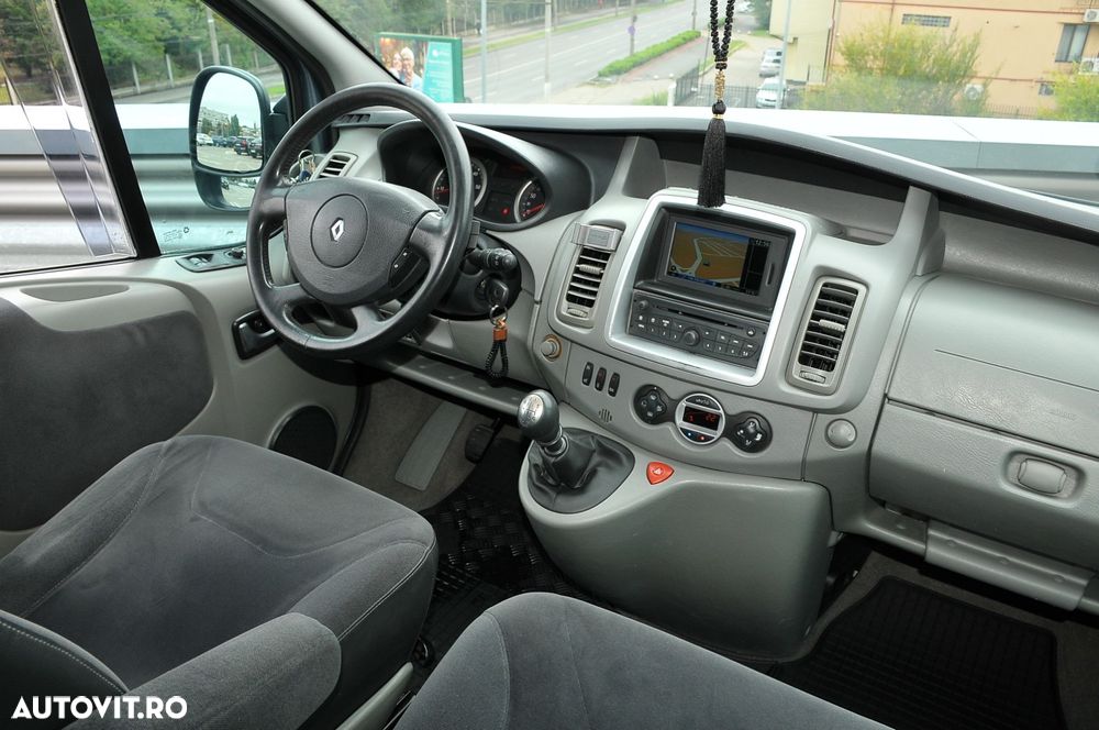 Renault Trafic Grand Passenger 2.0 dCi L2H1 Authentique - 9