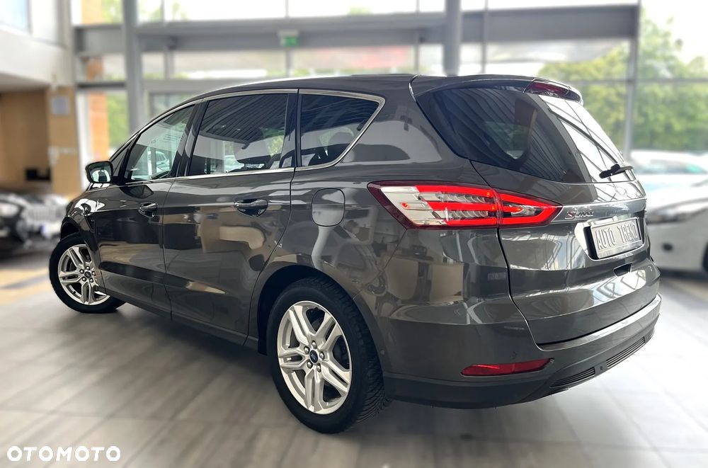 Ford S-Max - 5