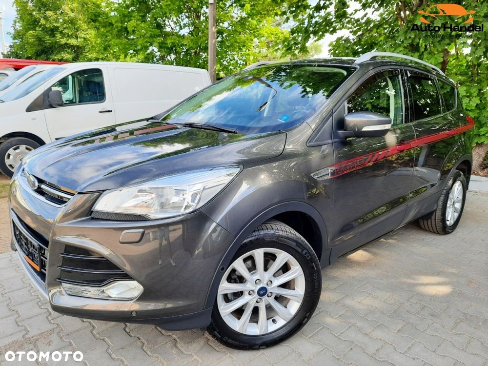 Ford Kuga 1.5 EcoBoost 2x4 Titanium - 3