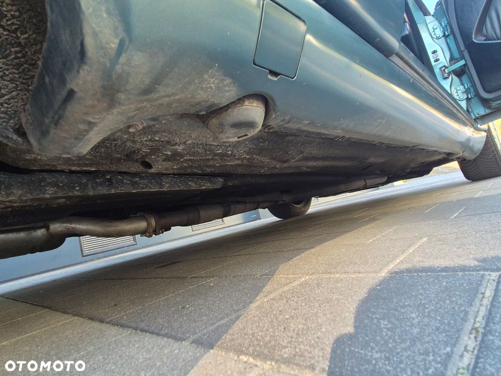 Mercedes-Benz W124 (1984-1993) - 16