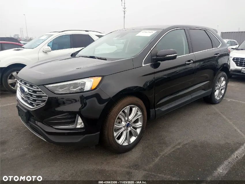 Ford Edge - 4