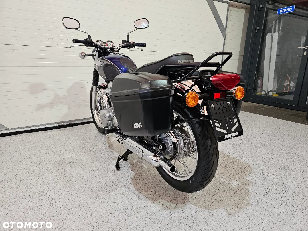 Kawasaki Inny - 24